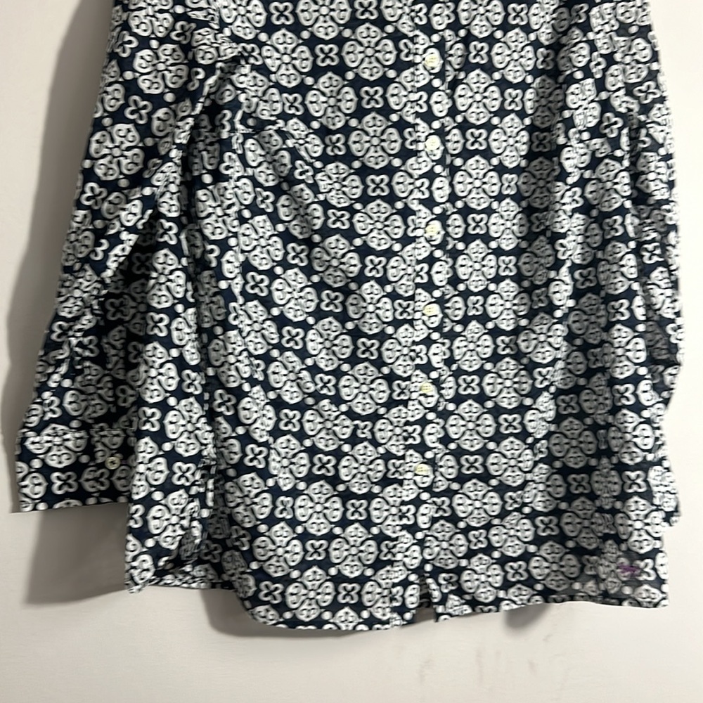 Talbots Womens Small Shirt Navy Blue White Medallion Print Button Down Cotton X - Picture 4 of 8